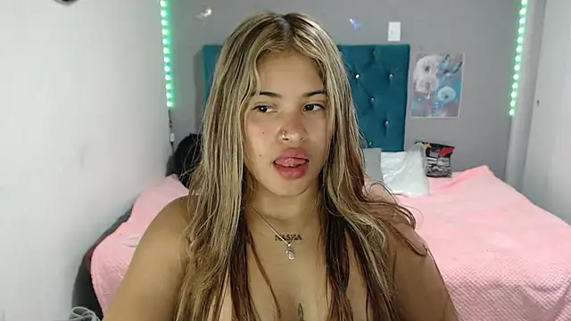 mia_sexgirl webcam