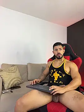 Ezzio_Scolaro live cam
