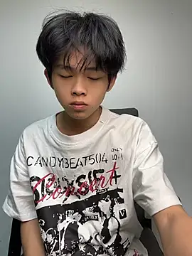 XBD-1 live cam on StripChat