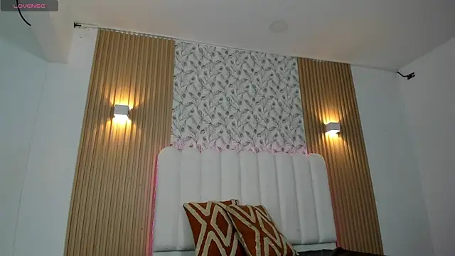 natalie_portmann live cam on StripChat