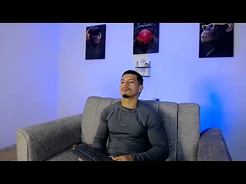 Ethan_rodgers01 live cam on StripChat