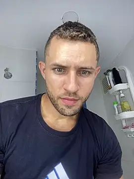DUKE_SMITH live cam on StripChat