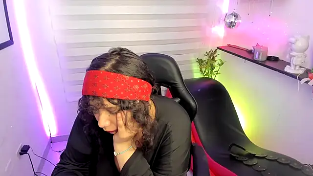 Agatha_Marin webcam