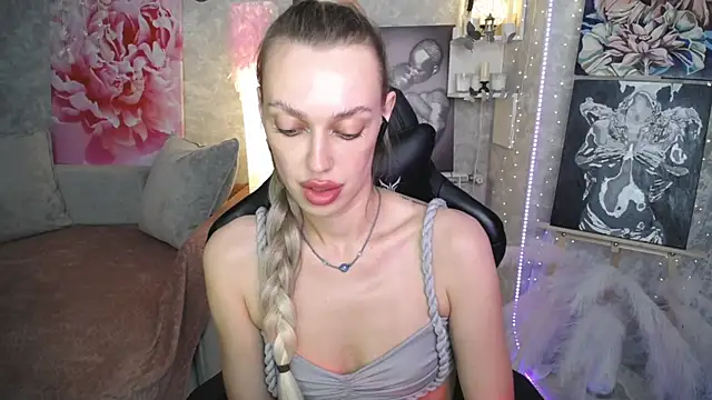 NickyAdamidi webcam