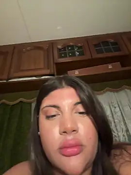 MinaKhalina webcam
