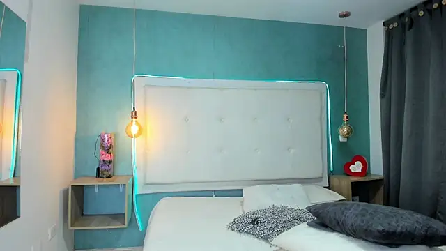 DominikDiaz live cam on StripChat