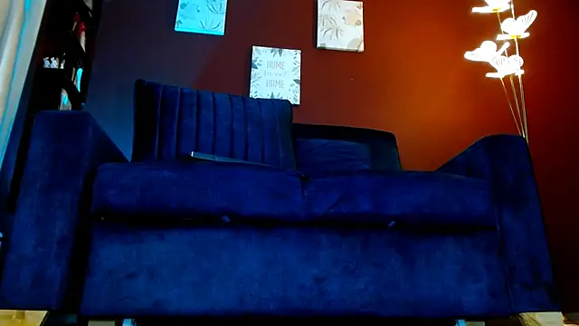 emily_ox0 live cam on StripChat