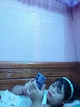 Xuka_lyss live cam on StripChat