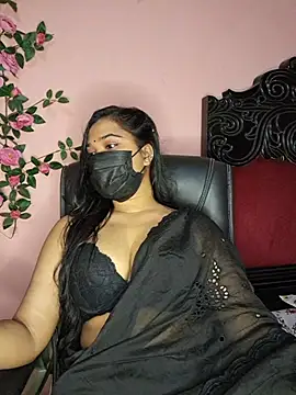 Ismanur11 live cam on StripChat