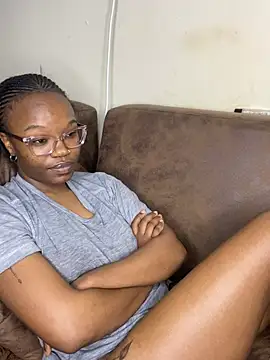 yummymelanin117 (F teen) - squirt show