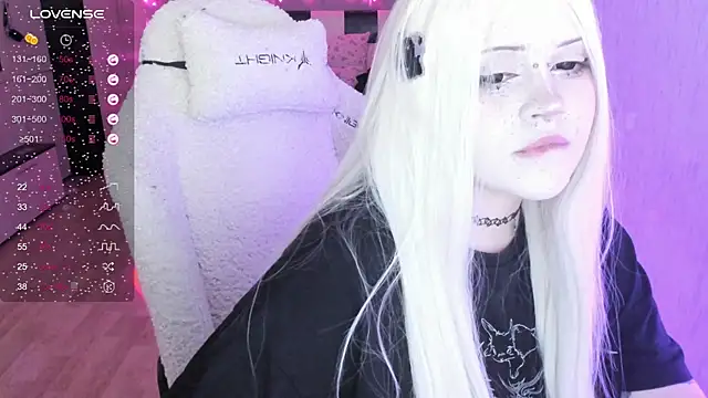 selenacute - SelenaCute's free webcam - UK Sex Cams