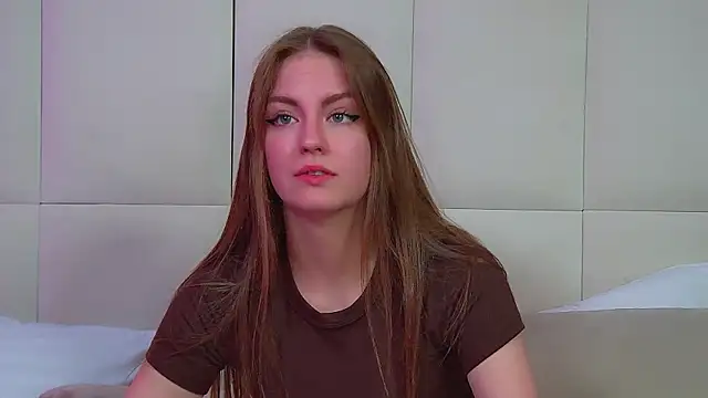 sofiasarvains - SofiaSarvains's free webcam - UK Sex Cams