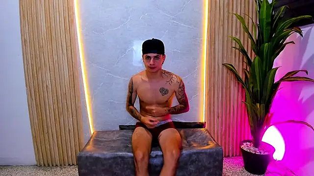 diamond_dollyx - Diamond_dollyx's free webcam - UK Sex Cams