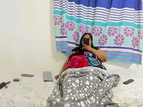 SusanaEshwar webcam