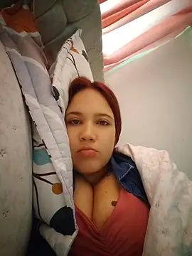 AdrianaFrank webcam