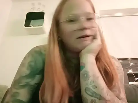 TinkTink87 webcam