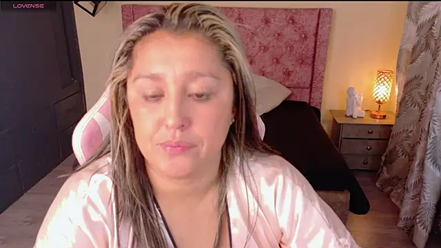 miss_chantall webcam