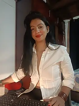 paulina_house - Paulina_house's free webcam - UK Sex Cams