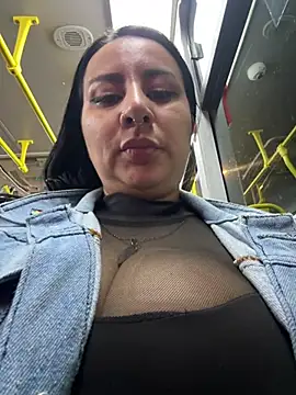 Abril_Luv webcam