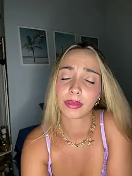space_couple live sex cam