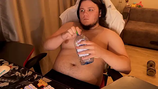desiredude9 live sex cam