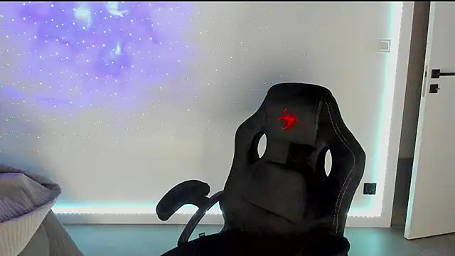 BadBoyVibes84 webcam