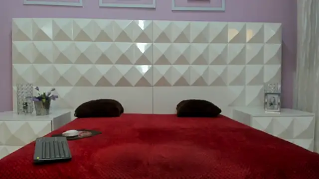 VenusDanielss webcam