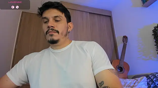 alejandro_stark webcam
