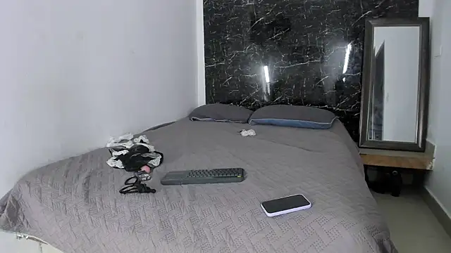 zoel-amber1 live sex cam