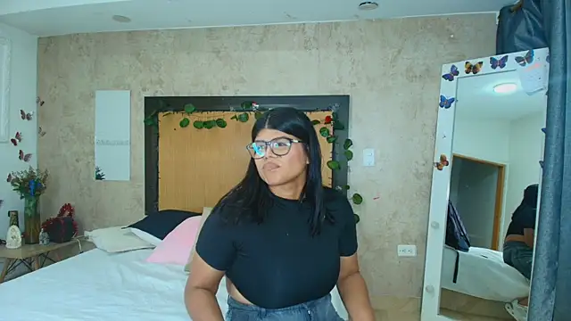 mialopez52 webcam