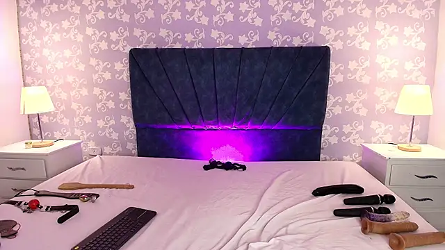 SalomeSimonz webcam
