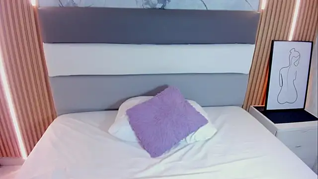 angelinemore webcam
