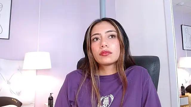 Cataleyaa23 webcam