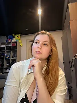 CandyShoopp webcam