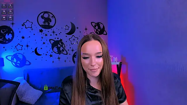 bella_dorn live cam on StripChat