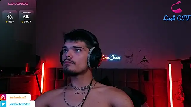 JordanShow live cam on StripChat