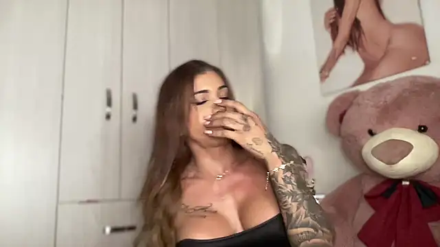 Danielanavarro_777 webcam