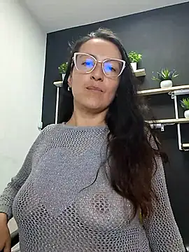 Lauryn_Jones webcam