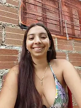 aziel_ardiente webcam
