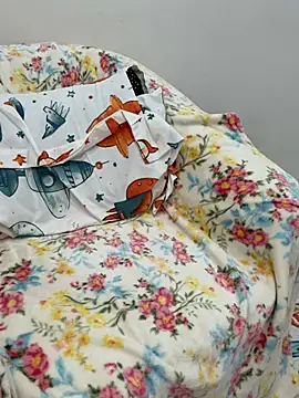 lovely_jully_ webcam
