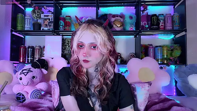 _Devill_Baby webcam