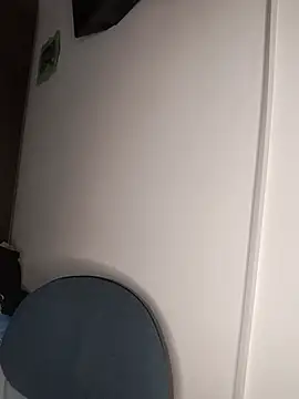 Mia_skyy18 webcam