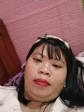 xuka_lyss (F young) - ❤️ nụ hôn 😘😘😘