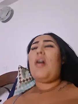 Valentina_Tilly webcam