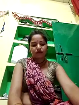 Seema_guptaji live cam on StripChat