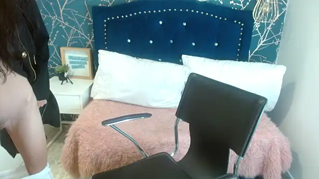 Allyshon_ live cam on StripChat