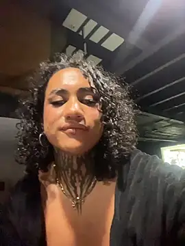 Serenaa_Parker webcam