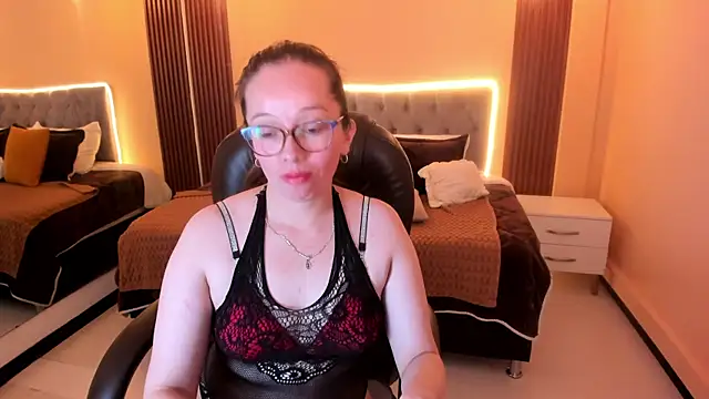 Victoria__blake_ live cam on StripChat