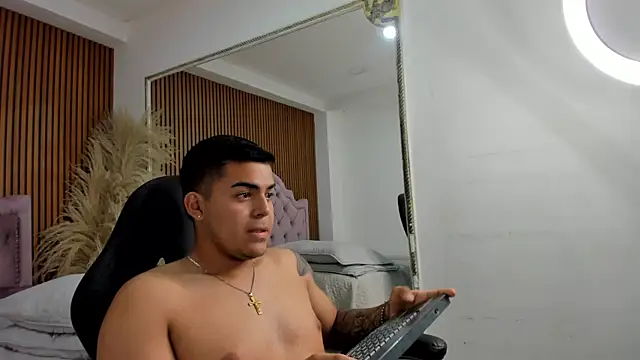 DominickRios_ webcam