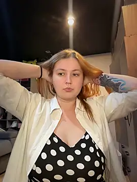 CandyShoopp live cam on StripChat